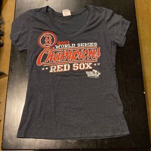 5/$25 DEAL Red Sox T-shirt Sz M
